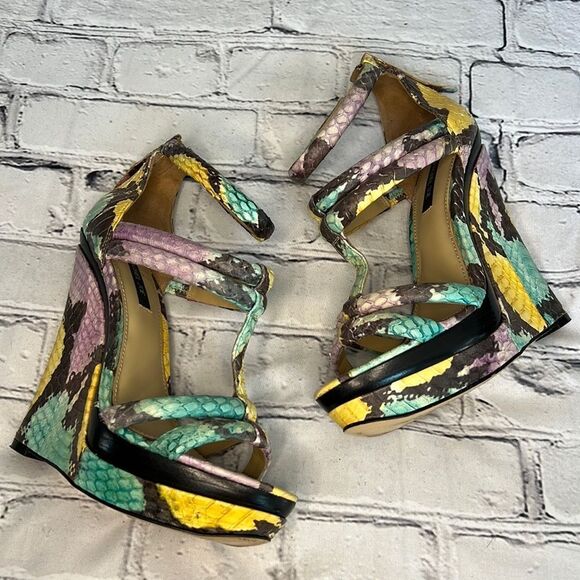 Rachel Zoe purple yellow black blue snake print abstract wedges - Picture 1 of 6